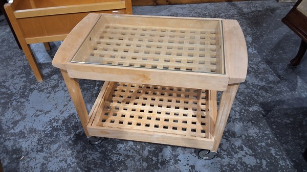 Lot 214 - TRAYMOBILE