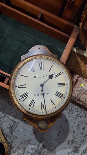 Lot 101 - WALL CLOCK
