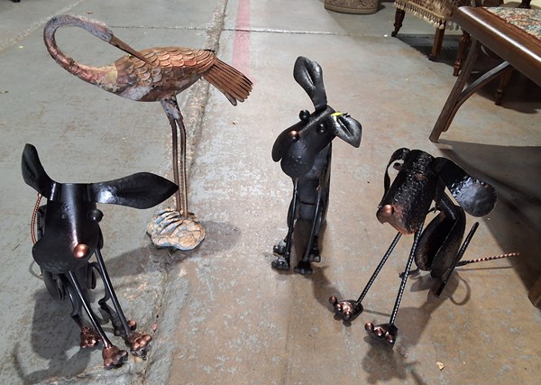 Lot 508 - GARDEN ORNAMENTS