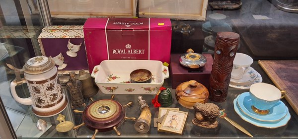 Lot 1199 - SUNDRY LOT