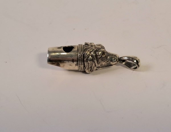 Lot 1019 - SILVER WHISTLE