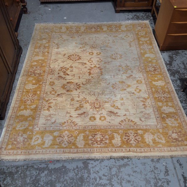 Lot 47 - RUG