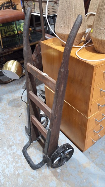 Lot 309 - SACK TRUCK