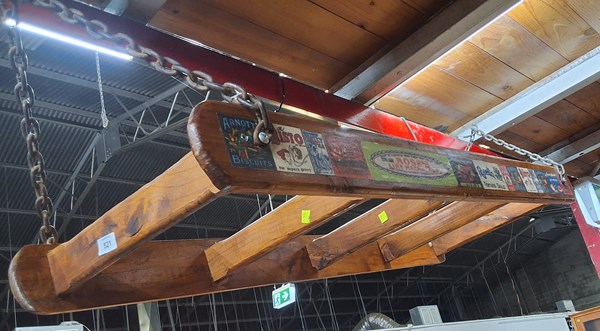 Lot 521 - HANGING RACK