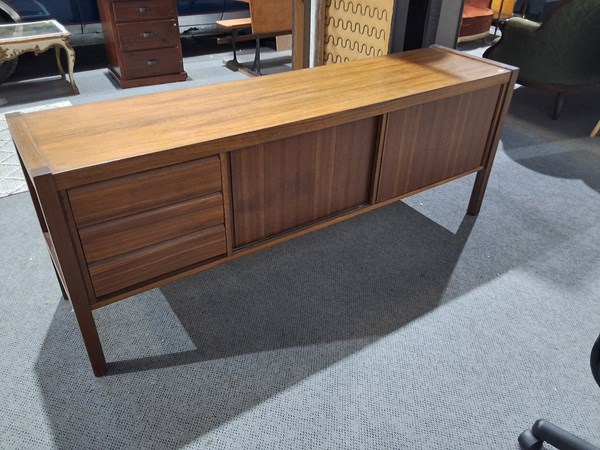 Lot 366 - CREDENZA