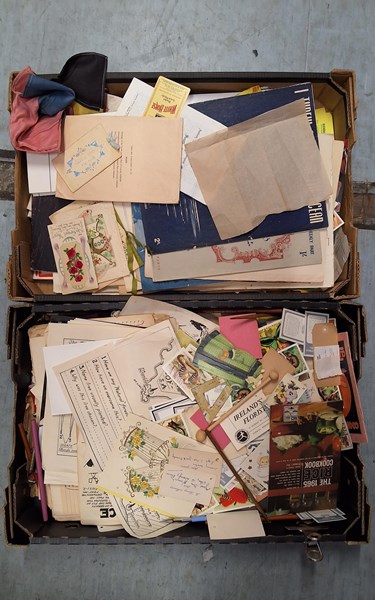 Lot 1325 - VINTAGE EPHEMERA