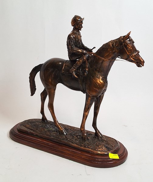 Lot 1368 - BRONZE HORSE