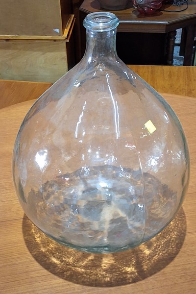 Lot 197 - CARBOY