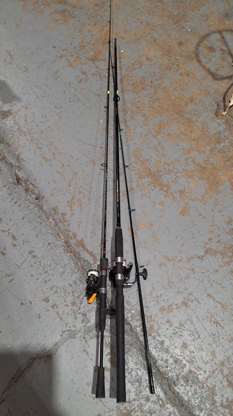 Lot 338 - FISHING RODS