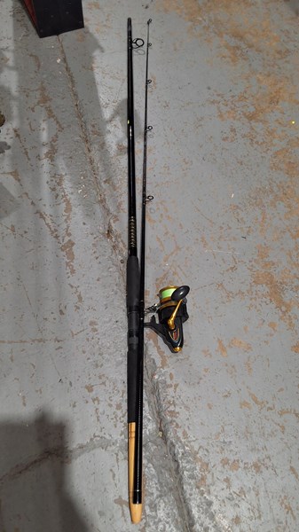 Lot 358 - FISHING ROD