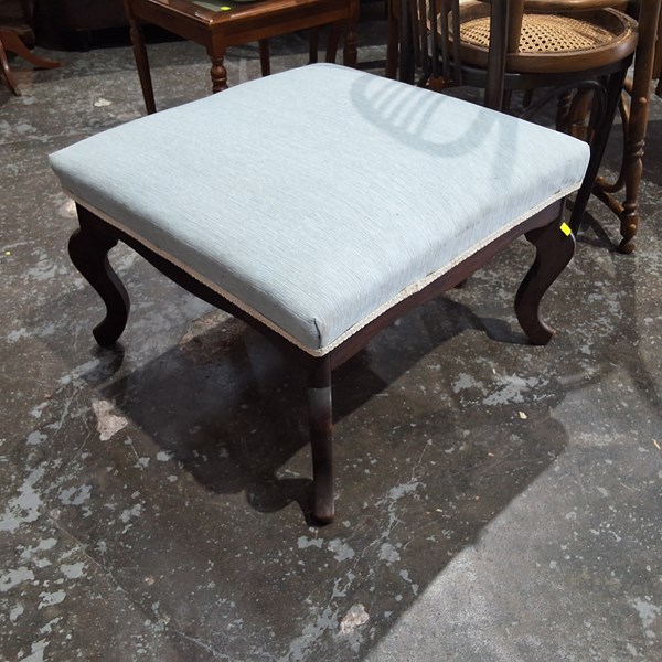 Lot 454 - OTTOMAN