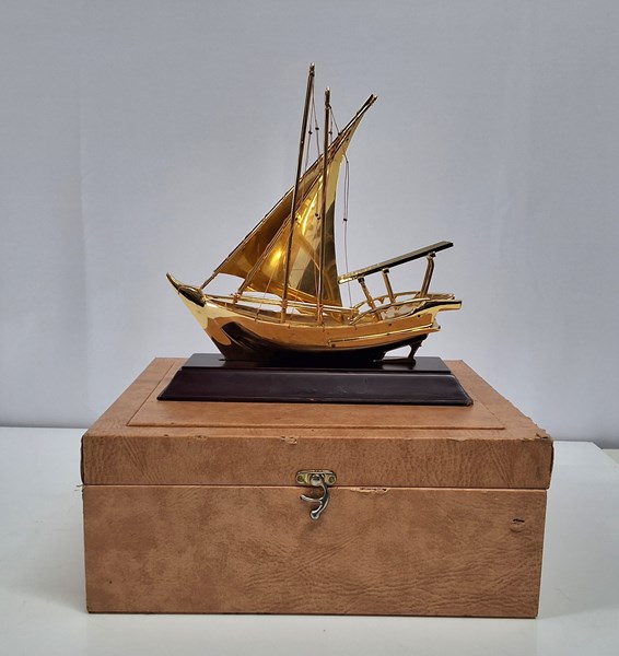 Lot 1188 - BRASS SHIP