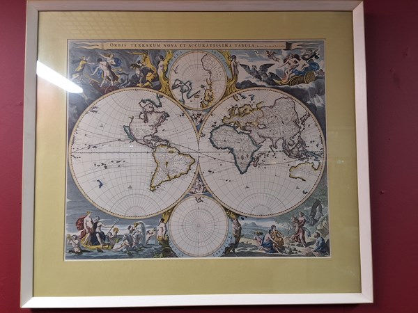 Lot 112 - VINTAGE MAP
