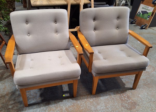 Lot 23 - PAIR OF ARM CHAIRS