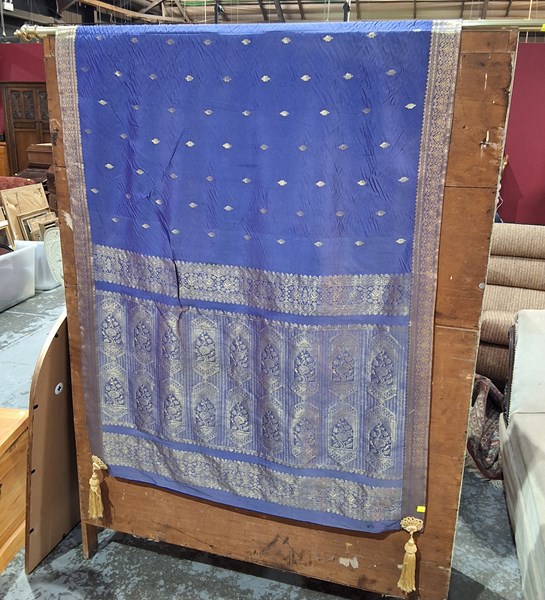 Lot 88 - WALL HANGING