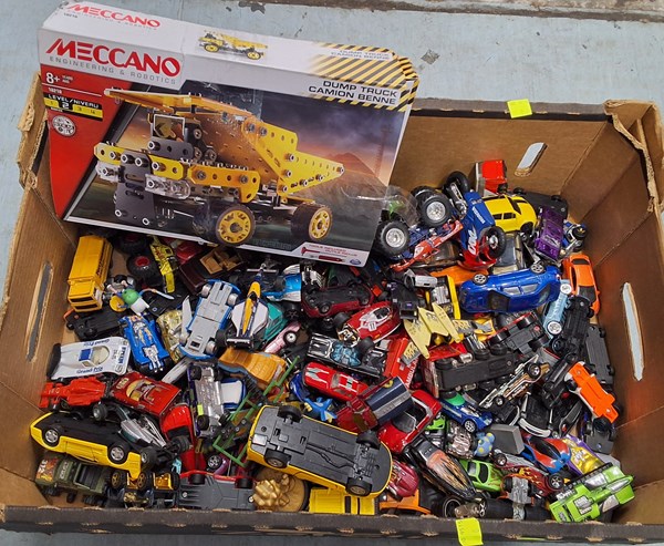 Lot 1473 - TOY CARS