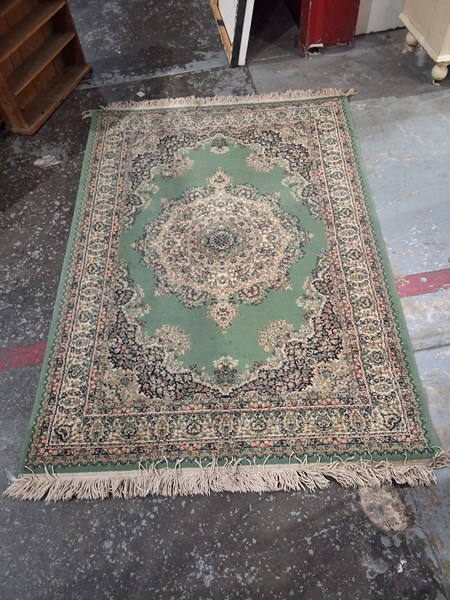 Lot 455 - RUG