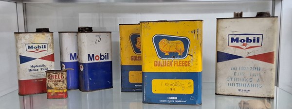 Lot 1522 - PETRONALIA