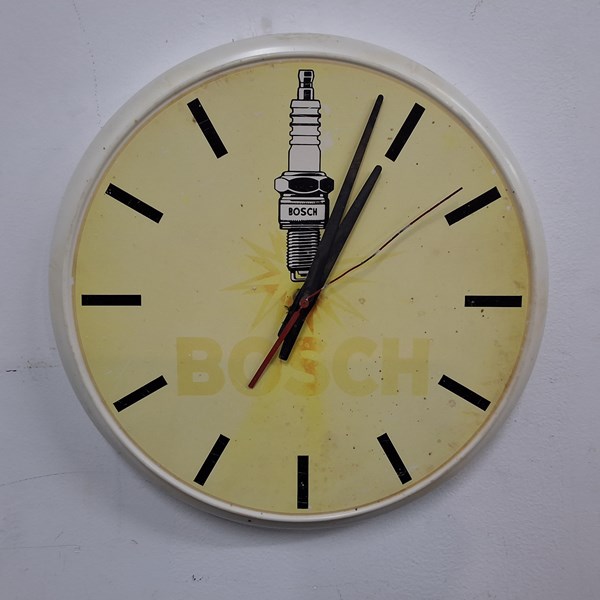 Lot 1311 - ADVERTISING CLOCK
