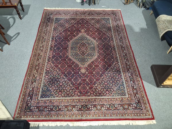 Lot 42 - LARGE FLOOR RUG