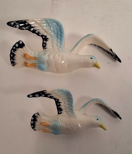 Lot 1200 - WALL GULLS