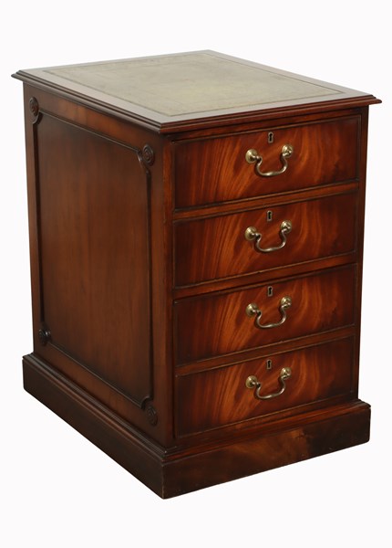 Lot 111 - FILING CABINET