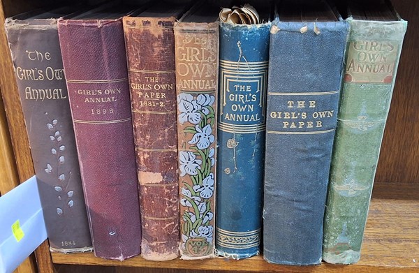 Lot 1510 - GIRL'S OWN ANNUALS.