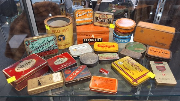 Lot 1455 - TOBACCO TINS