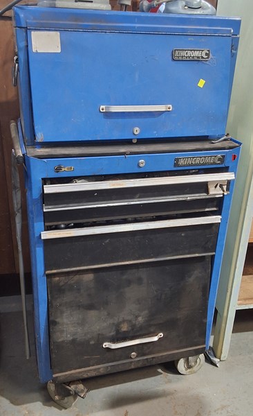 Lot 276 - TOOL TROLLEY