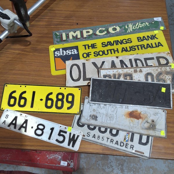 Lot 327 - RUSTIC COLLECTABLES