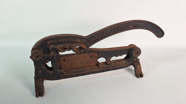 Lot 1283 - TOBACCO CUTTER