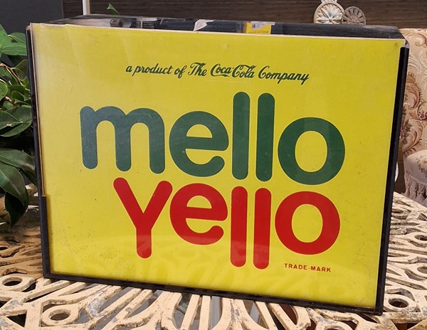 Lot 248 - ADVERTISING LIGHTBOX