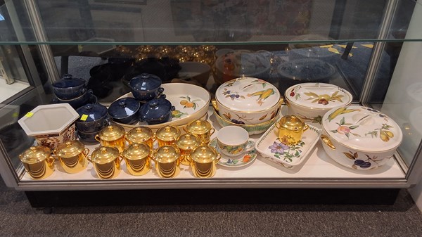 Lot 1222 - CHINAWARE