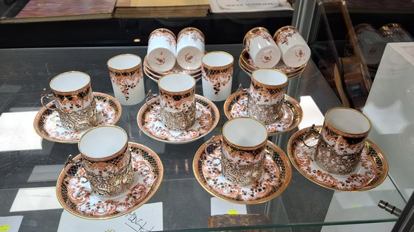 Lot 1258 - ROYAL CROWN DERBY