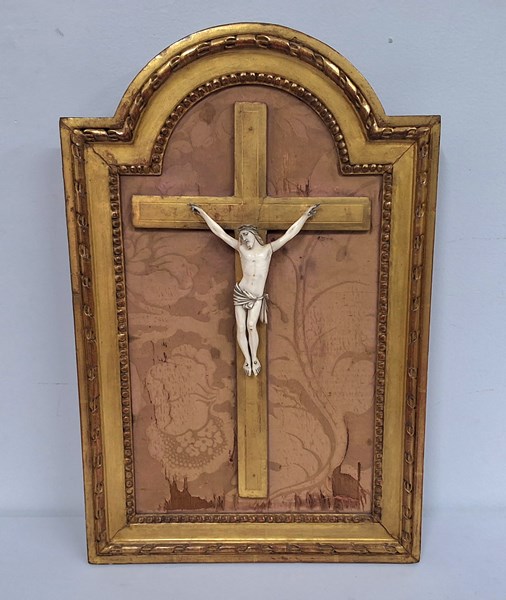 Lot 1115 - FRAMED CRUCIFIXION