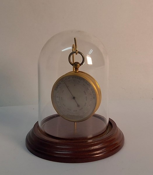 Lot 1075 - POCKET BAROMETER