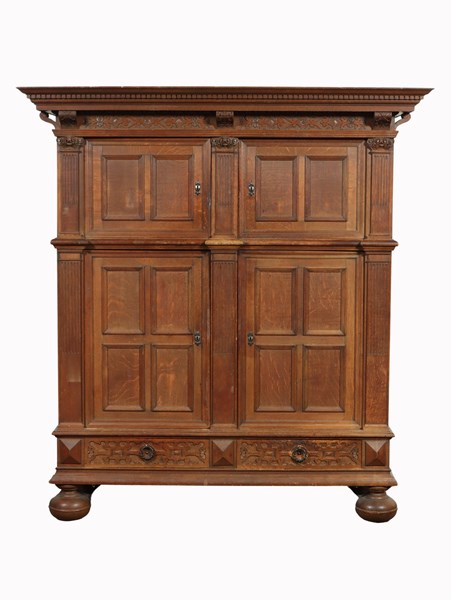 Lot 60 - FLEMISH CABINET