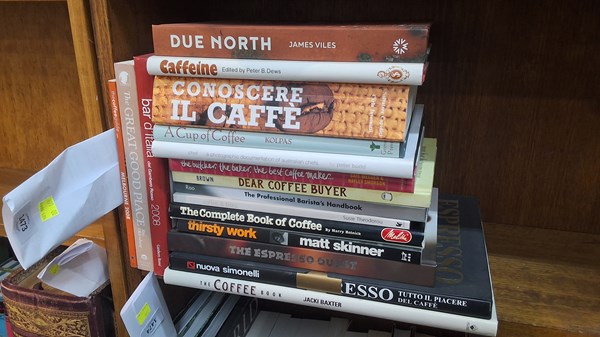 Lot 1516 - COFFEE LIBRARY