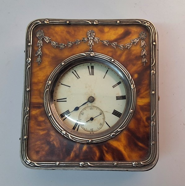 Lot 1074 - POCKET WATCH