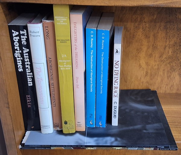 Lot 1511 - INDIGENOUS AUSTRALIA.