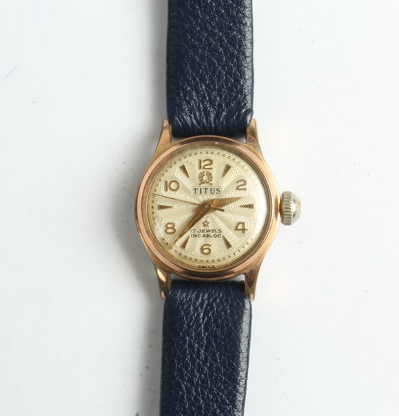 Lot 1074 - WRIST WATCH