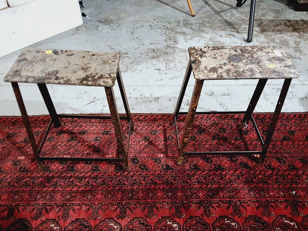 Lot 145 - STOOLS