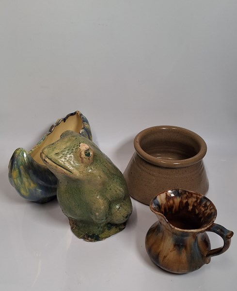 Lot 1274 - AUSTRALIAN CERAMICS