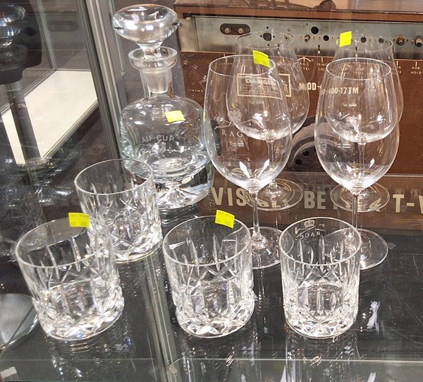 Lot 1445 - DRINKWARE