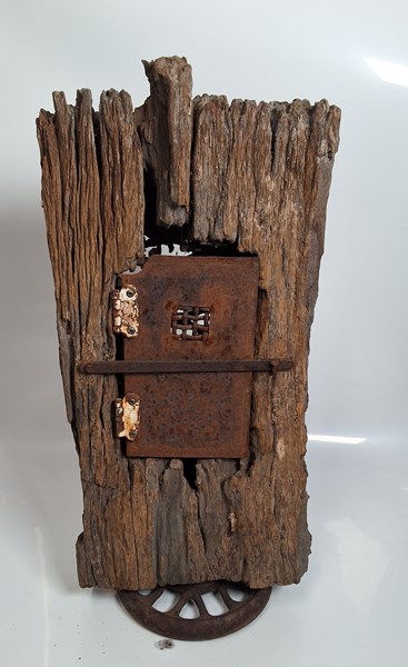 Lot 1441 - RUSTIC SCULPTURE