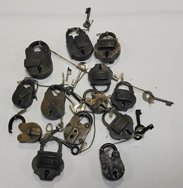 Lot 1286 - PADLOCKS