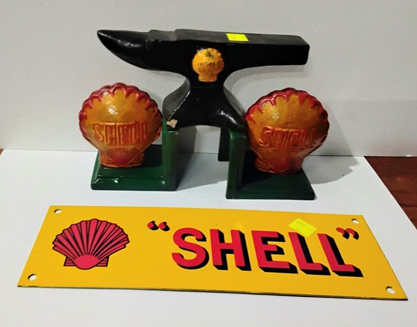 Lot 1266 - SHELL OIL CO COLLECTABLES