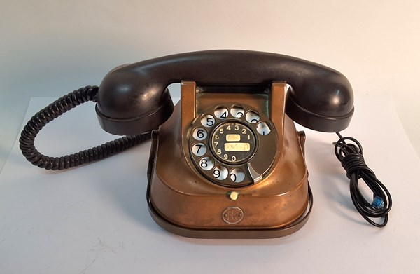 Lot 1334 - ROTARY DIAL TELEPHONE