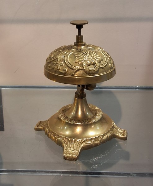 Lot 1314 - SHOP BELL