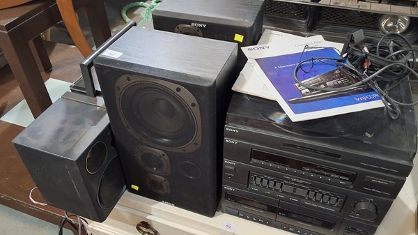 Lot 422 - STEREO SYSTEM